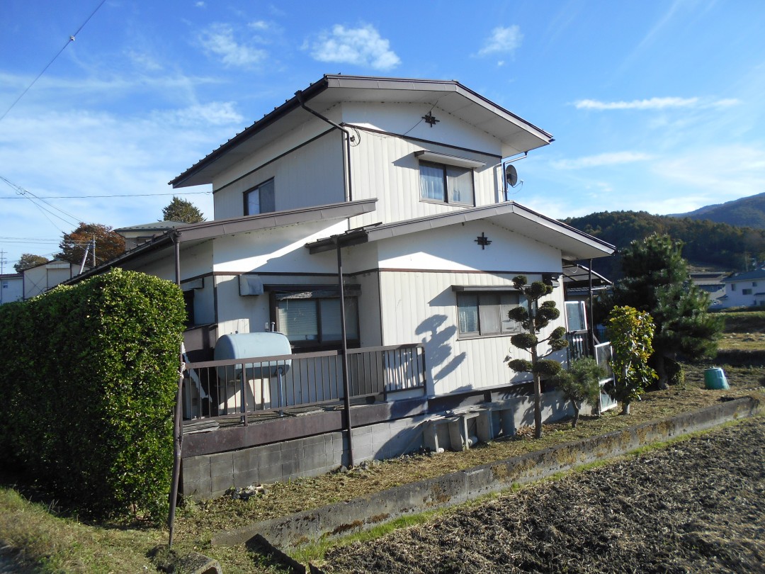 住宅 売買 物件、場所 長野県茅野市宮川 物件金額 0 | 6000000 円 116.75 ㎡