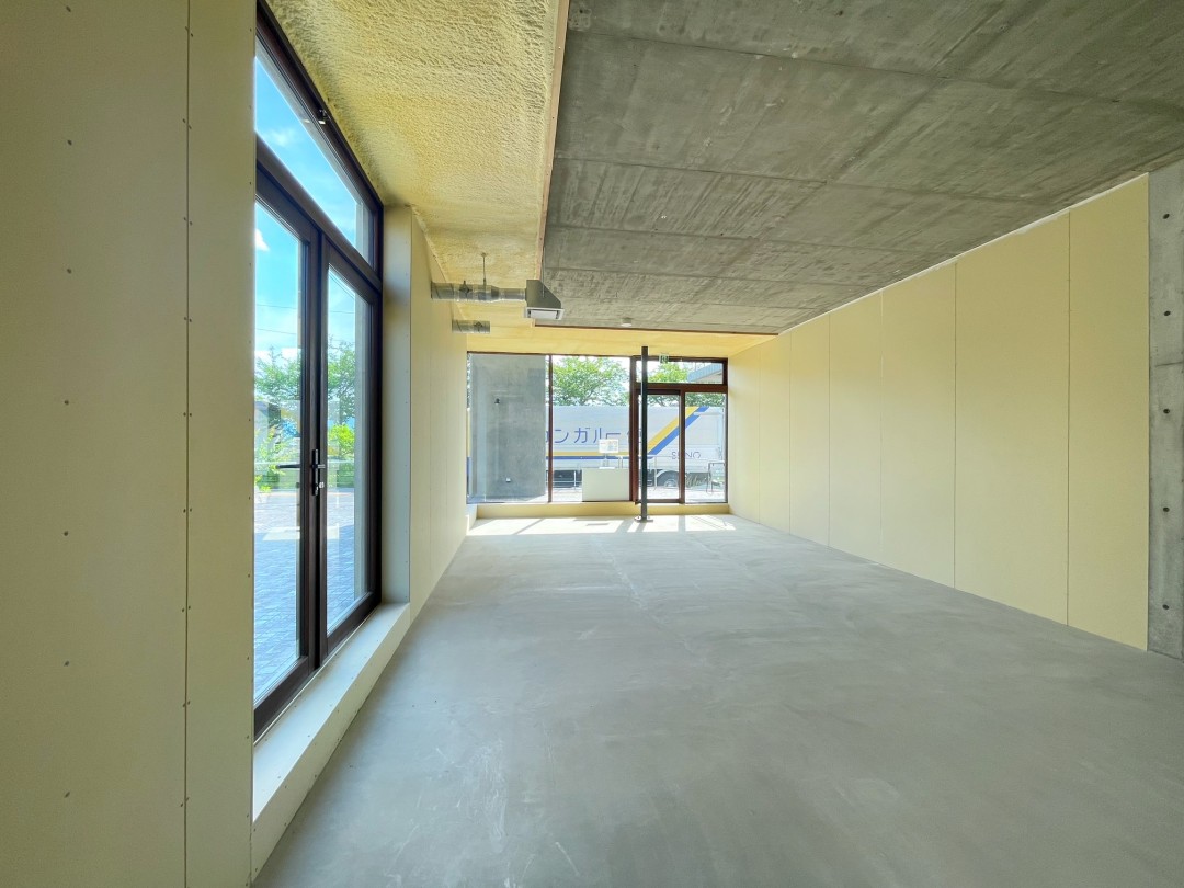 正面右側　１５坪:1R,50㎡