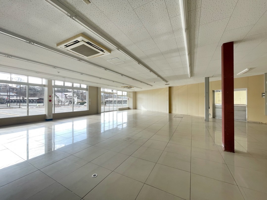 賃貸 物件、場所 長野県茅野市米沢 物件金額 440000円 | 0 475.75 ㎡